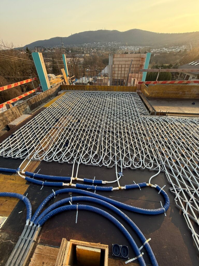 09315def-5f3e-4286-8df9-077be706a32c